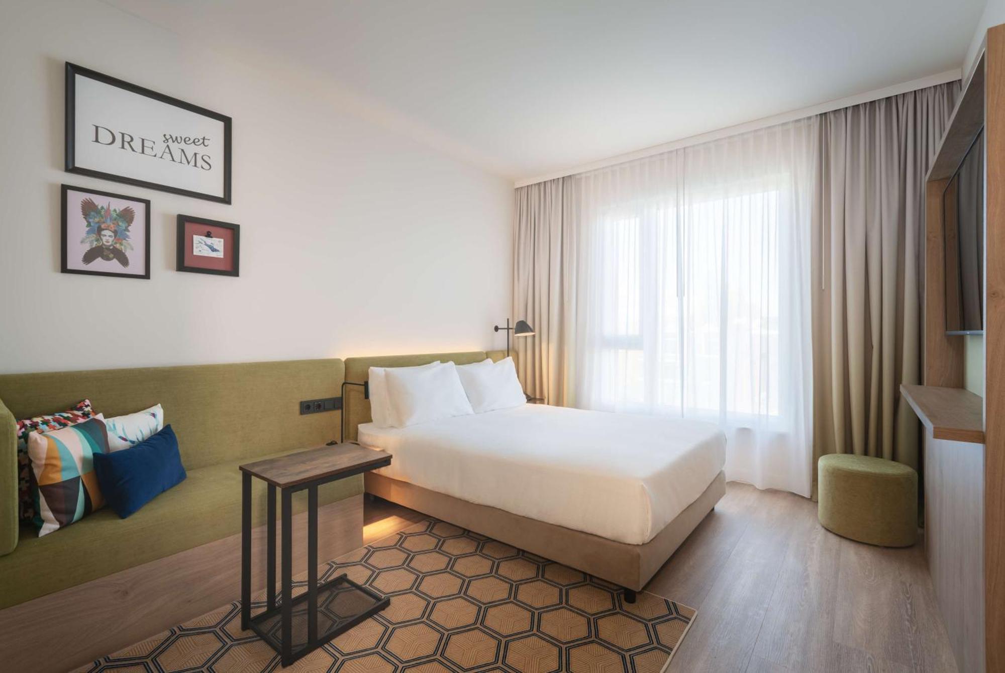 Hampton By Hilton Konstanz Hotel Exterior photo