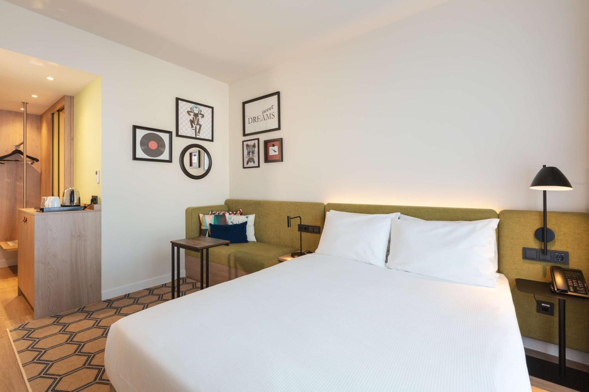 Hampton By Hilton Konstanz Hotel Exterior photo